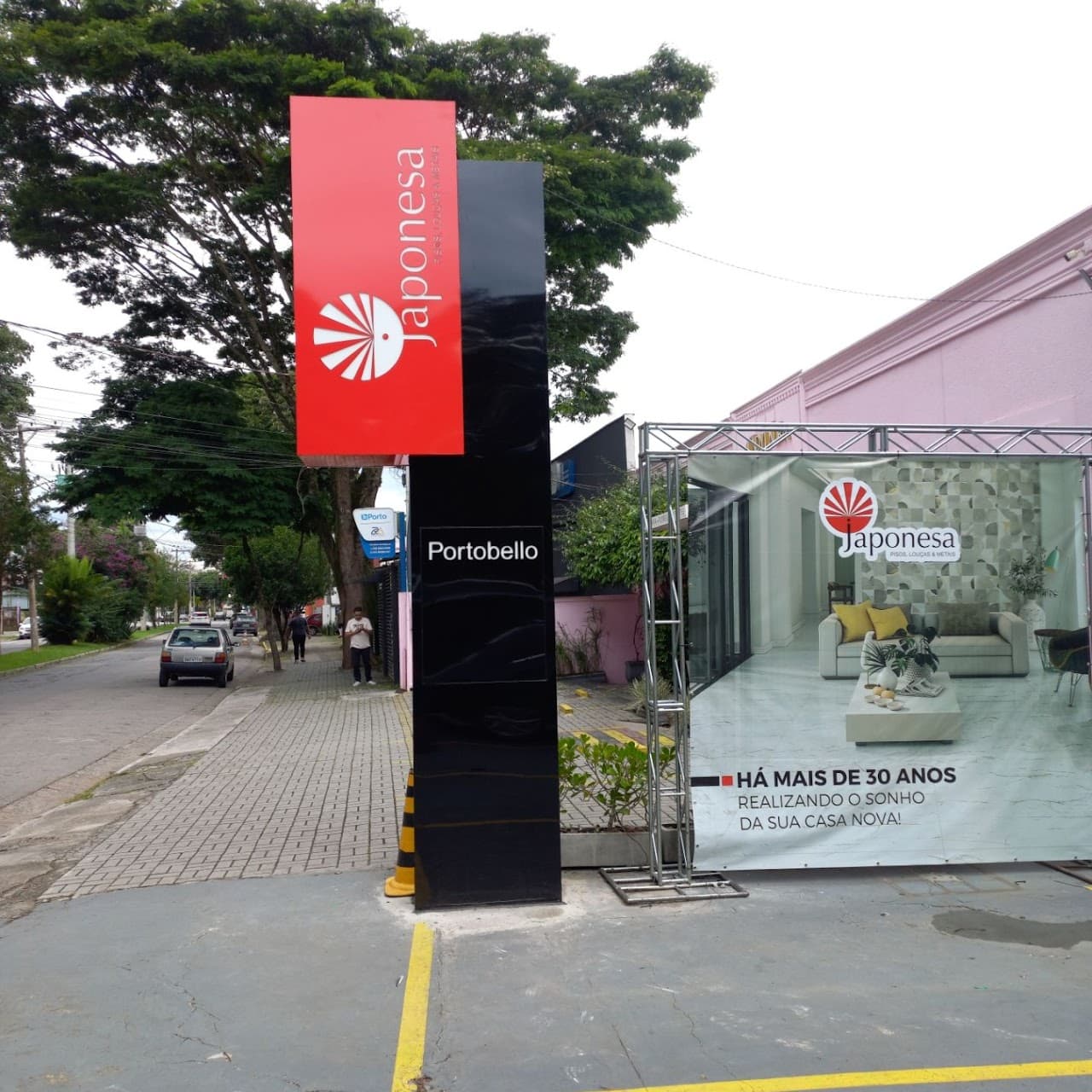 Totem Japonesa Pisos